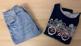 Conjunto de camiseta y jeans