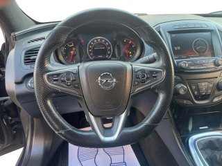 Opel Insignia 2014 2.0 CDTI 140 CV