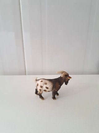 Lote 3 Schleich antiguos: Oveja, Cabra, Gallina