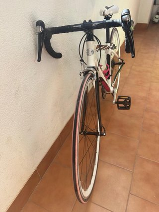 Bici Carretera BH Blanca Niña