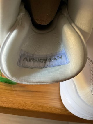 Jordan Retro 4 Blancas