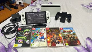 Nintendo Switch OLED + 4 Juegos