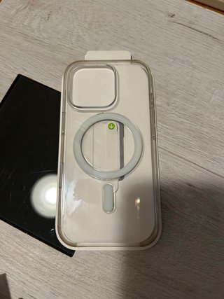 Funda MagSafe iPhone 16 pro