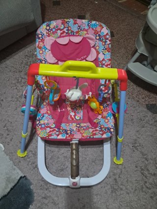 Mecedora infantil Tuc Tuc floral