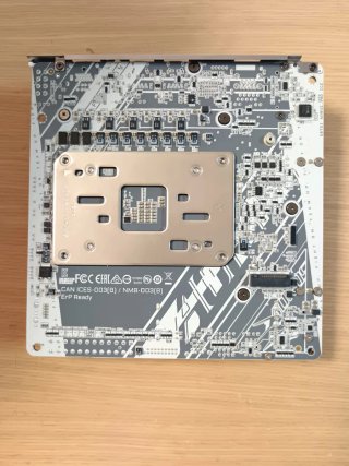 AORUS X870I PRO ICE PLACA BASE