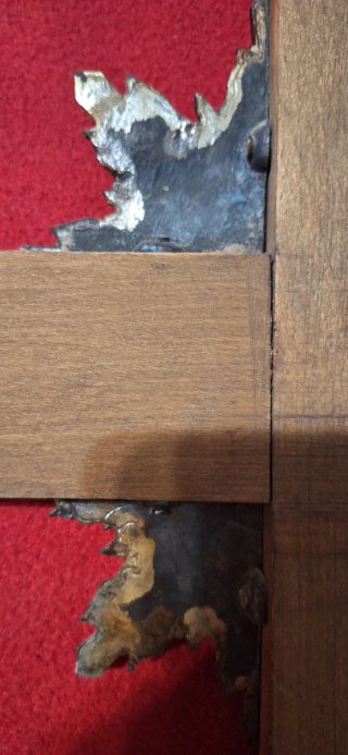 Crucifijo Madera y Metal INRI