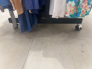 Perchero Expositor Tienda Ropa | LEER DESCRIPCIÓN