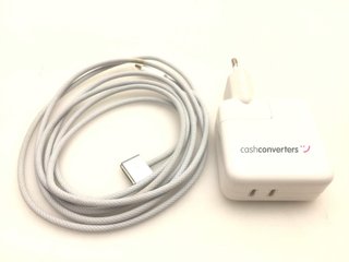 portatil apple apple macbook air m4 10-core 4.4 15 (10gpu) (2025) (a3241)