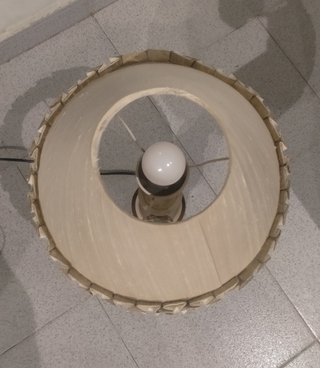 Lámpara de mesa clásica