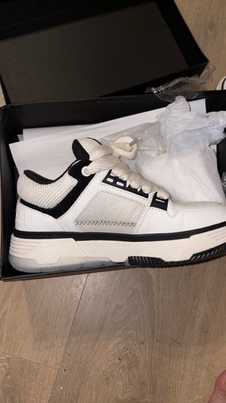 Zapatillas Amiri Blancas y Negras