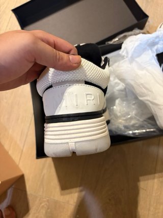 Zapatillas Amiri Blancas y Negras