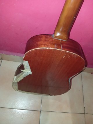 Guitarra Clásica Admira Made in Spain