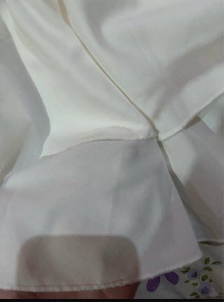 Vestido halter blanco con volantes