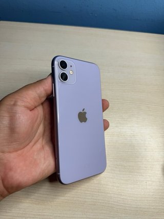 iPhone 11 128GB Morado