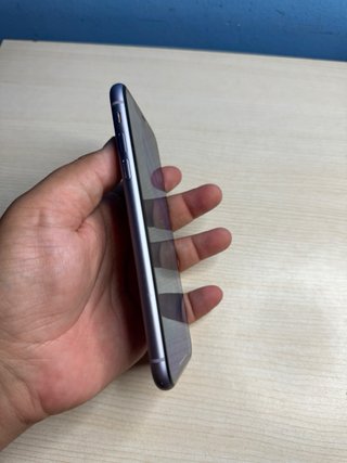 iPhone 11 128GB Morado