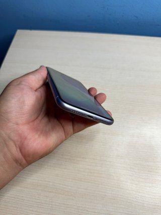 iPhone 11 128GB Morado