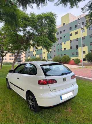 SEAT Ibiza 2004 UNA GANGA