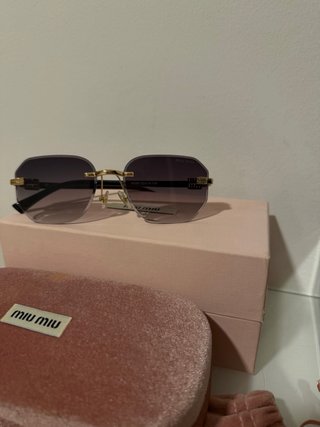 Gafas de sol Miu Miu Octagonales Doradas Grises