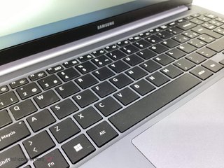 pc portatil samsung 750xgk