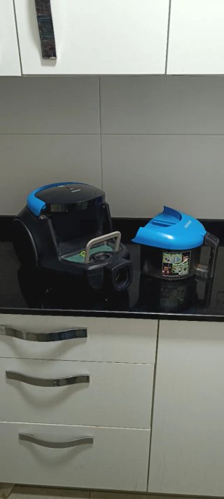 Aspiradora Samsung Azul y Negra