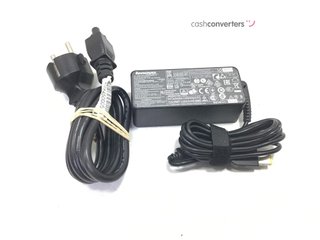 pc portatil lenovo 20fvs13c00