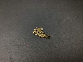 colgante oro 18k con piedra con circonita