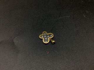 colgante oro 18k con piedra