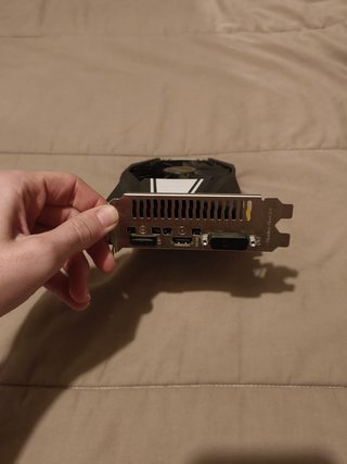 Kit Gaming Intel i3-12100F + GTX 1660 6GB + Cooler