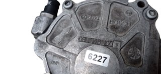 Bomba de Vacío VW Transporter 03L145100G