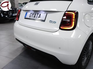 Fiat 500 Electrico Action Hb 185 km 70 kW (95 CV)