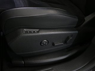 DS DS7 Crossback Plug-In Hybrid Pallas 165 kW (224 CV)