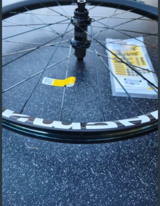 Rueda Trasera NUEVA Mavic edeemax 27,5" SPLINE 30