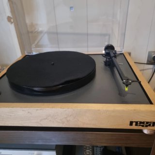 Tocadiscos Rega RP1 Plinto Madera + Ortofon Night