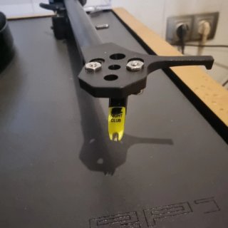 Tocadiscos Rega RP1 Plinto Madera + Ortofon Night