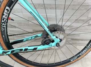 Bicicleta BH Gravelex Alu 1.0 Gravel,700c MEJORADA