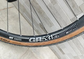 Bicicleta BH Gravelex Alu 1.0 Gravel,700c MEJORADA