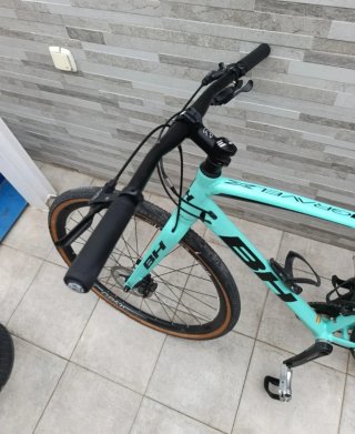 Bicicleta BH Gravelex Alu 1.0 Gravel,700c MEJORADA