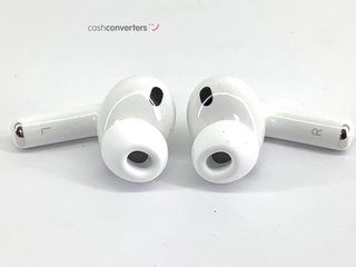 in-ear apple airpods pro 3