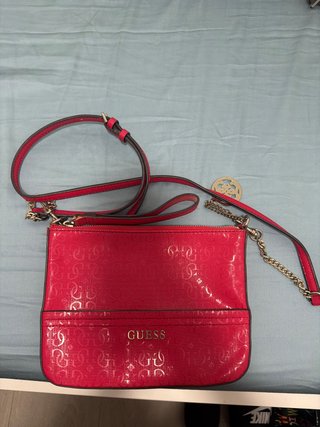 Bolso Guess Rojo