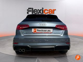 Audi A3 Black line 35 TFSI 110kW S tronic Sportb