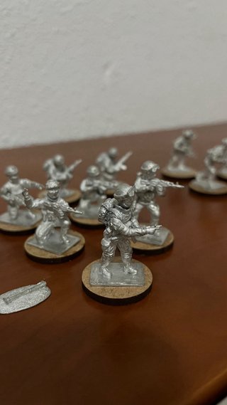 Figuras Empress miniatures Rusos Y Rangers metal
