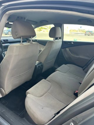 VOLKSWAGEN PASSAT 2.0 TDI