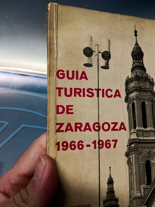 GUIA TURISTICA DE ZARAGOZA 1966-1967
