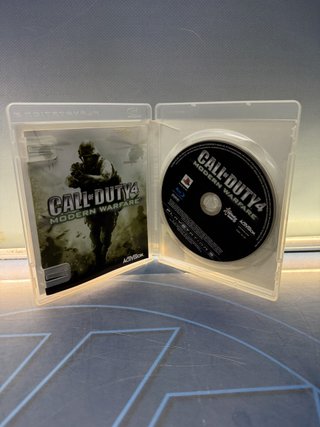 Videojuego de PS3 Call of Duty 4 Modern Warfare, Completo