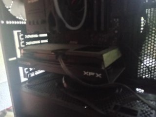 XFX RX 9060 XT OC 16GB GDDR6 Tarjeta Gráfica