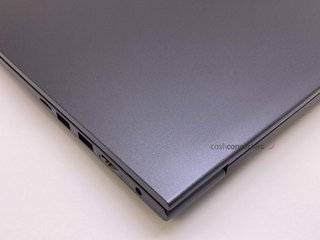 pc portatil sin marca y-8210y