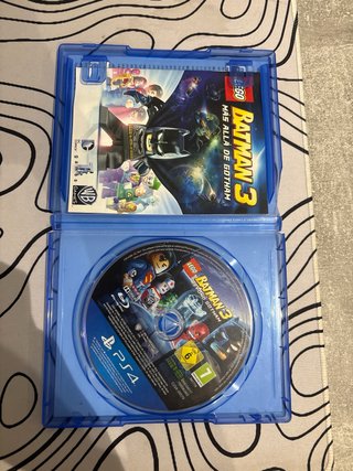 Juegos PS4: Lego Batman 3 y FIFA 20