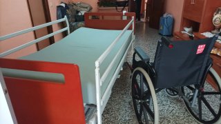 Cama Hospitalaria Eléctrica Articulada