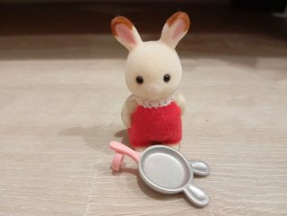 Sylvanian Families bebe conejo serie acampada
