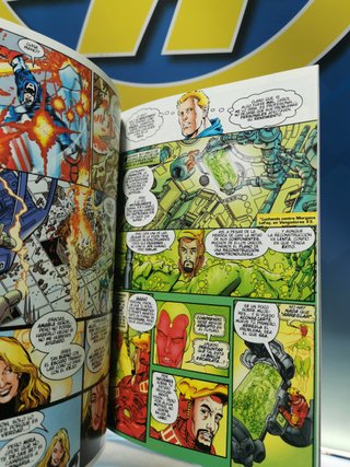 Los Vengadores. Tomo 1. Marvel. Comics Forum. Editorial Planeta.